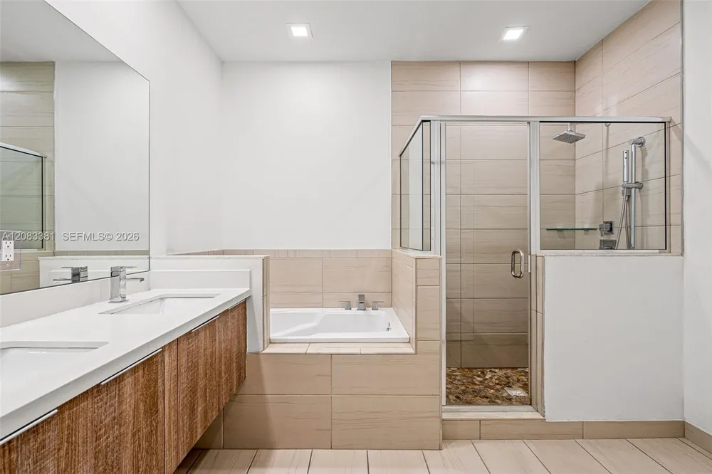 7923 NW 104th Ct Doral, FL 33178