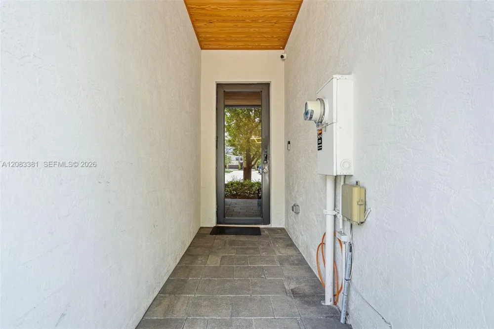 7923 NW 104th Ct Doral, FL 33178