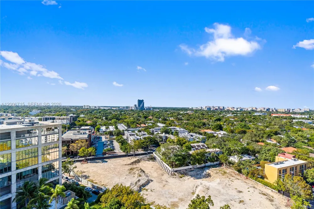3350 SW 27 AV #1706 Coconut Grove, FL 33133