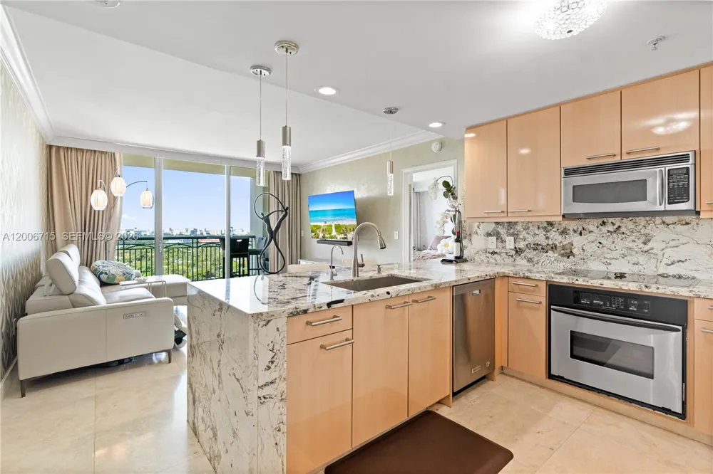 3350 SW 27 AV #1706 Coconut Grove, FL 33133