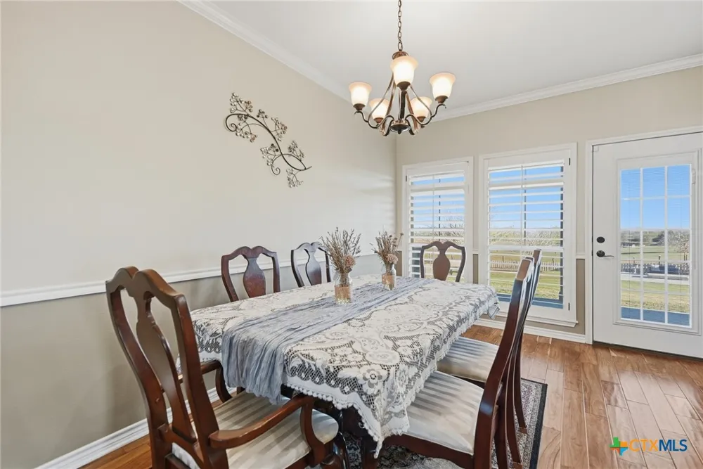 1733 County Road 376 Shiner, TX 77984