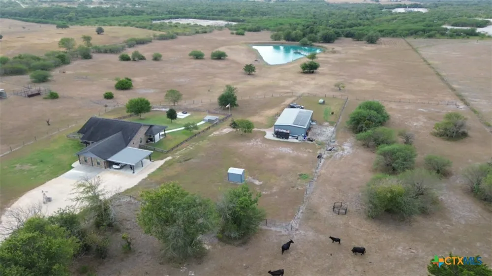 1733 County Road 376 Shiner, TX 77984