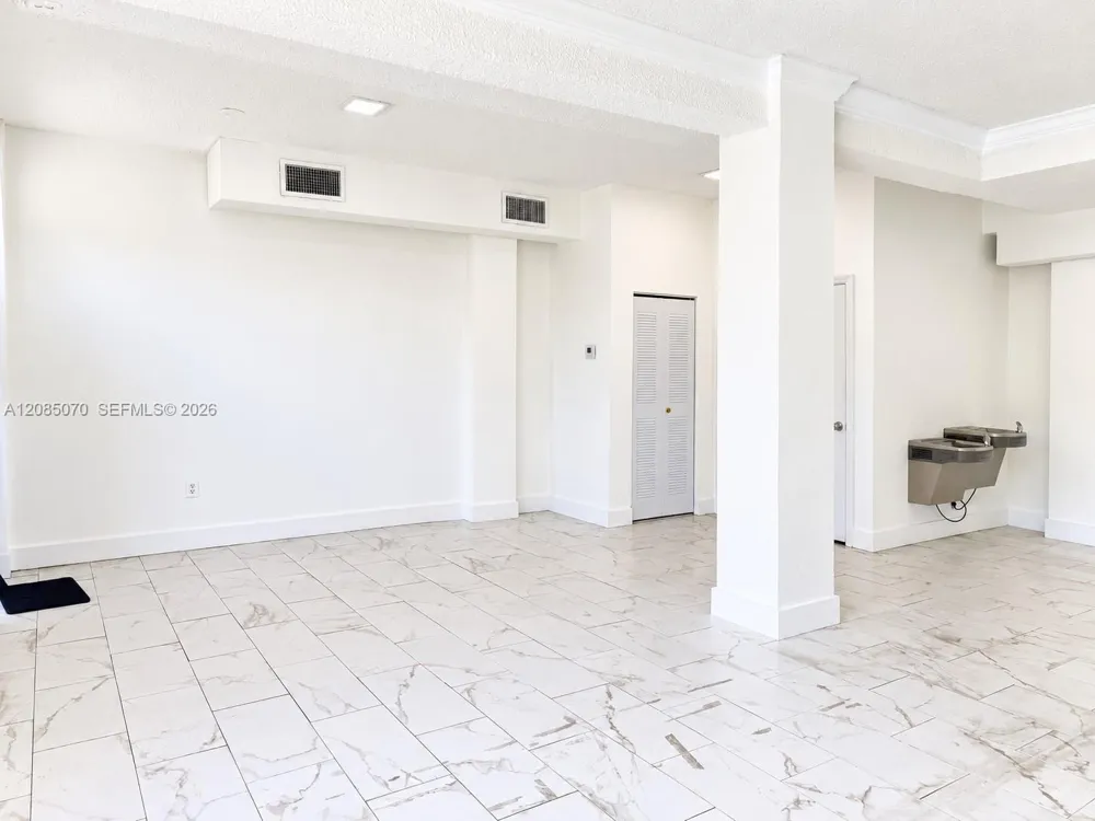 1602 Palm Ave Hialeah, FL 33010