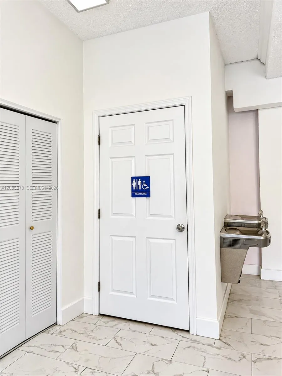 1602 Palm Ave Hialeah, FL 33010