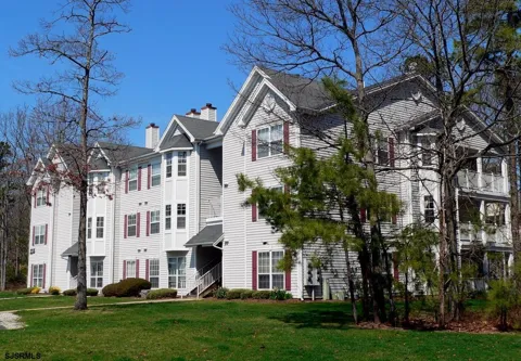59 Navajo Ct