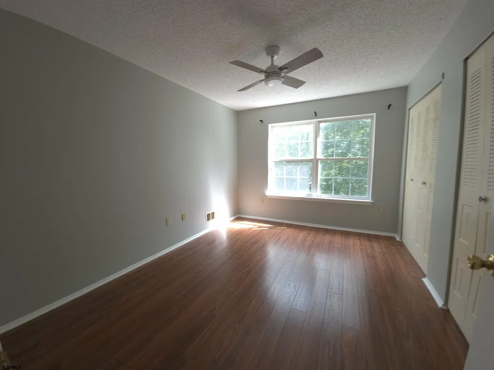 59 Navajo Ct Galloway Township, NJ 08205