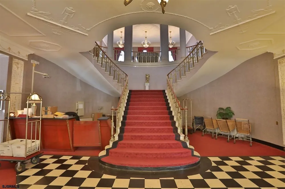 2721 Boardwalk Atlantic City, NJ 08401