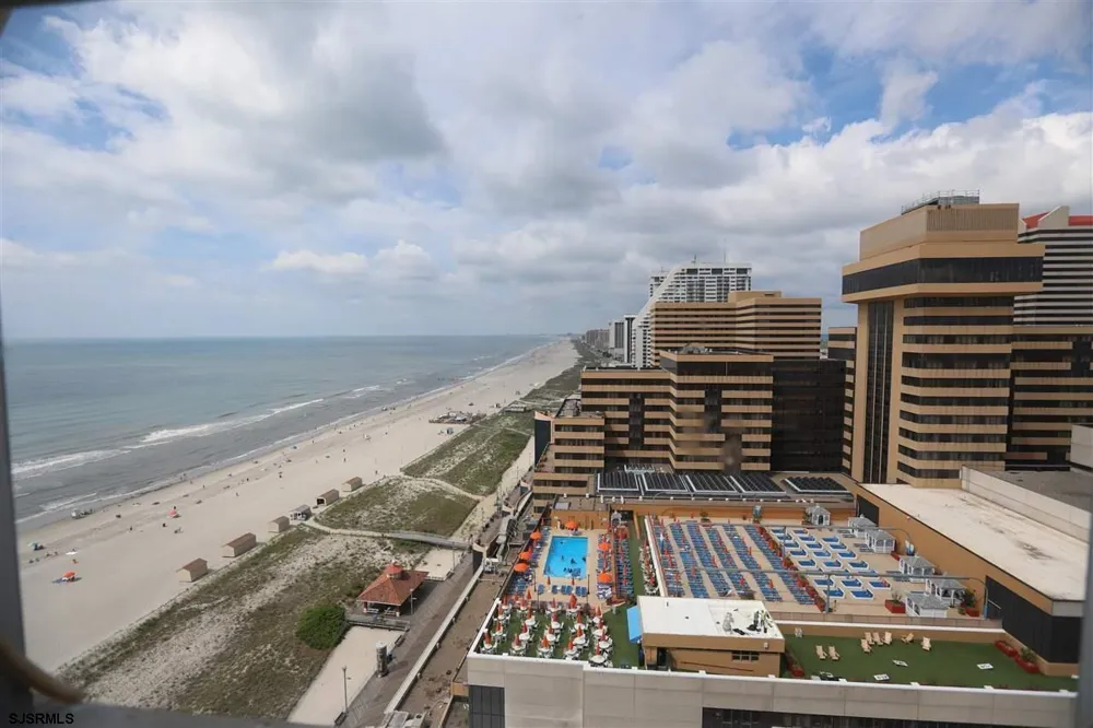 2721 Boardwalk Atlantic City, NJ 08401