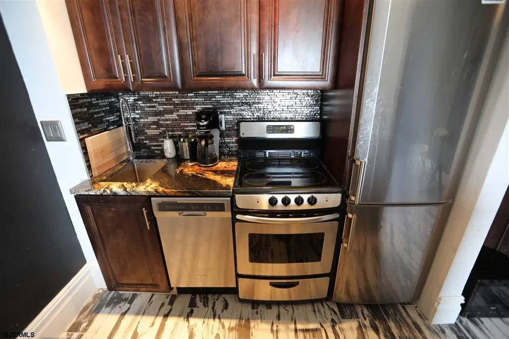 2721 Boardwalk Atlantic City, NJ 08401