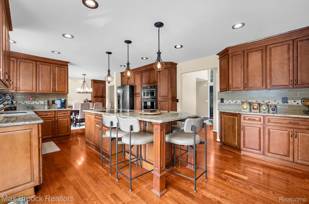 1950 Blue Stone Lane Commerce Charter Township, MI 48390