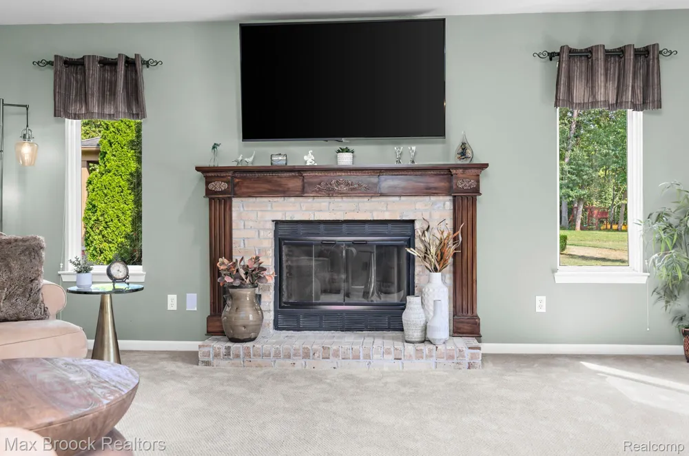 1950 Blue Stone Lane Commerce Charter Township, MI 48390