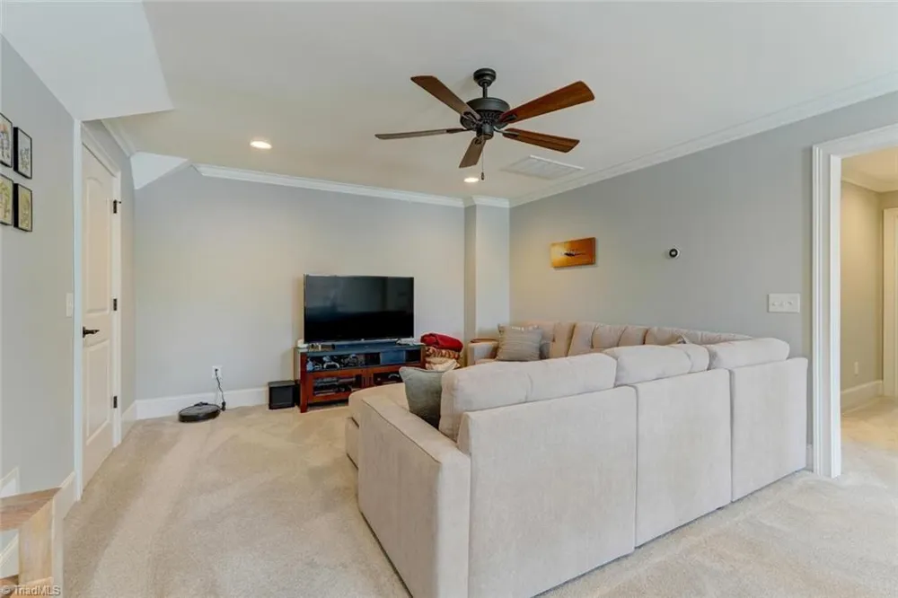 1808 A New Garden Road Greensboro, NC 27410