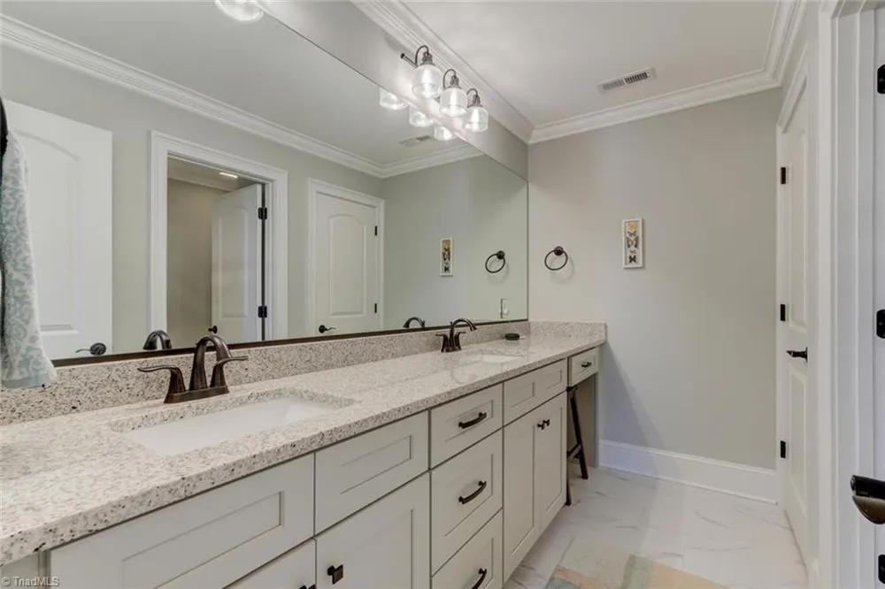 1808 A New Garden Road Greensboro, NC 27410