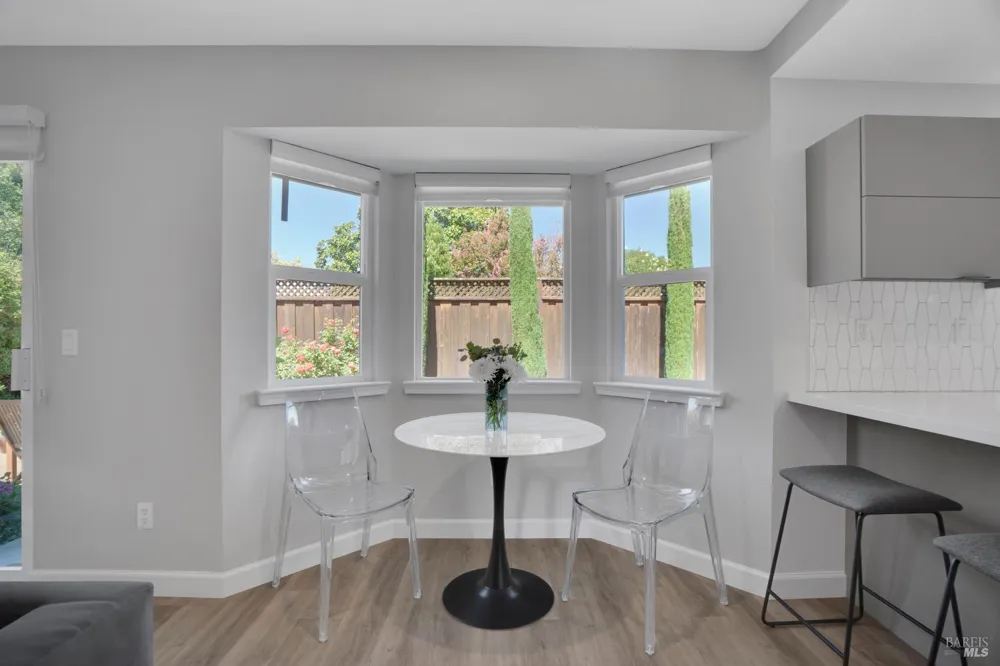8 Capitola Court Napa, CA 94559