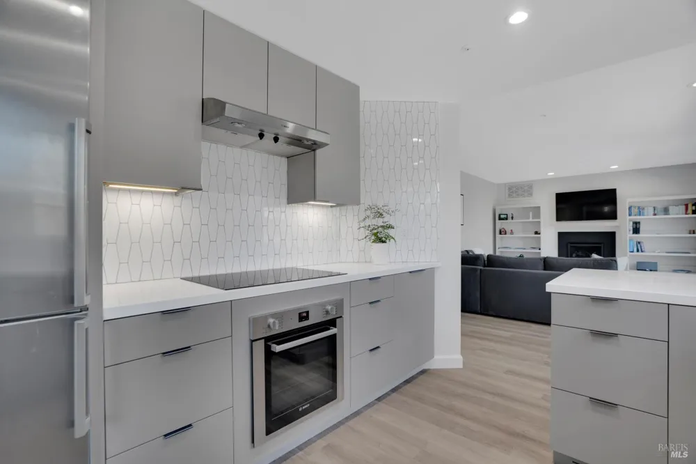 8 Capitola Court Napa, CA 94559