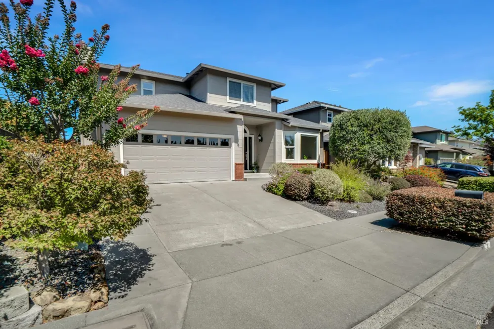 8 Capitola Court Napa, CA 94559
