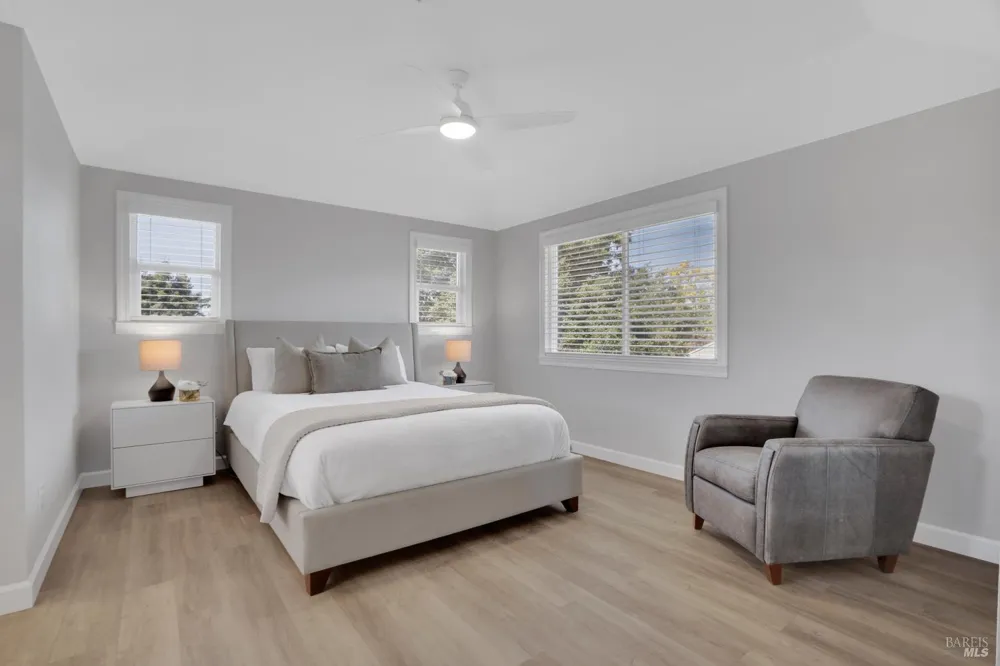 8 Capitola Court Napa, CA 94559