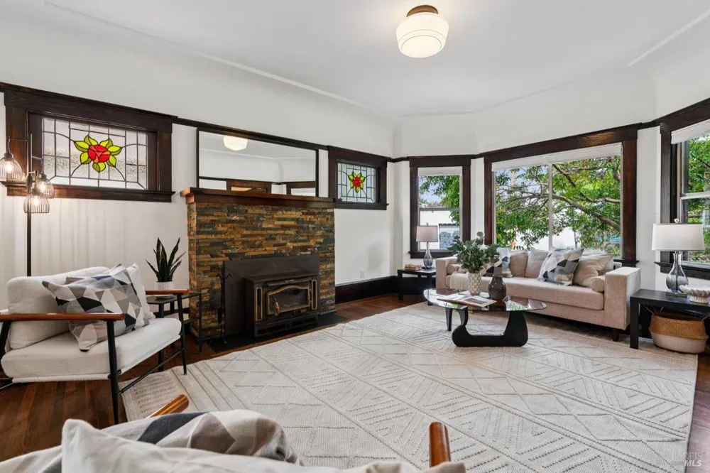 883 57th Street Oakland, CA 94608