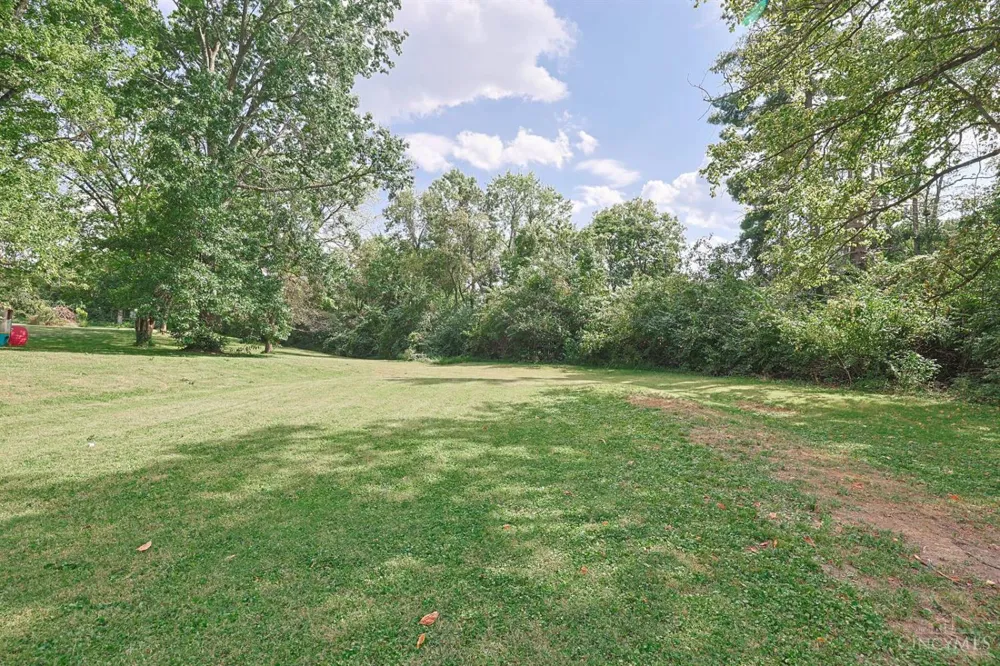 2079 Arrowood Place Springfield, OH 45231