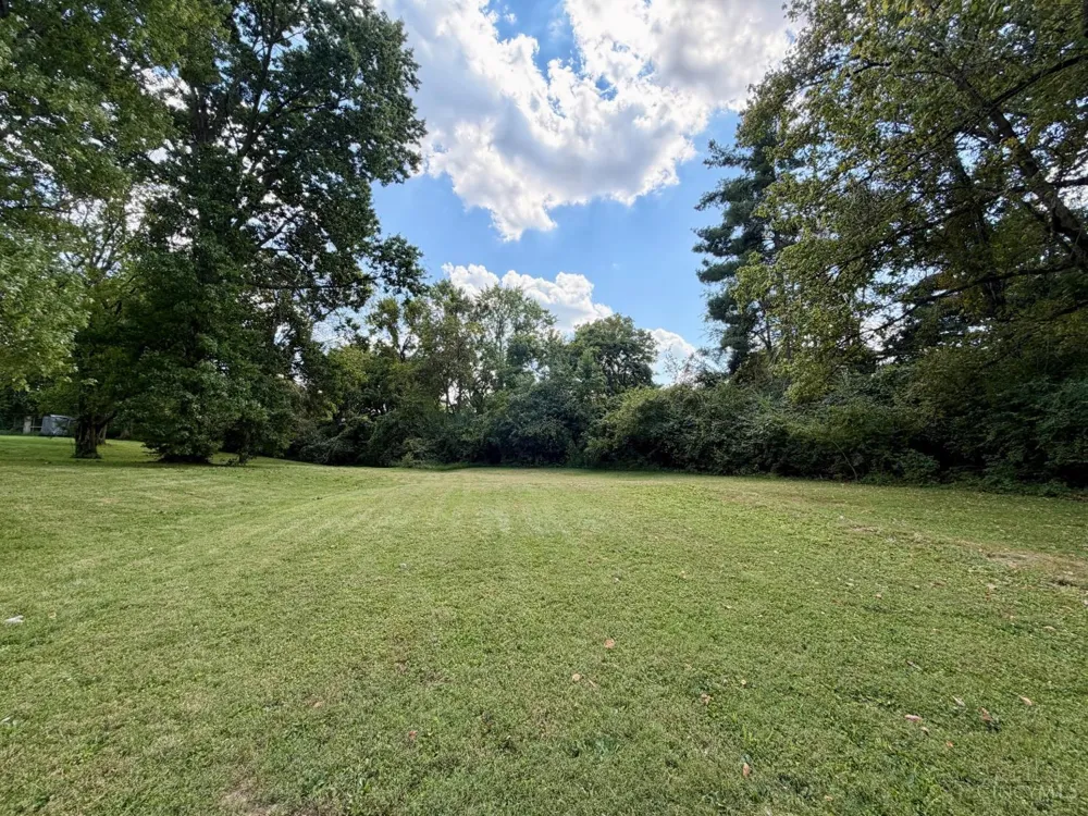 2079 Arrowood Place Springfield, OH 45231