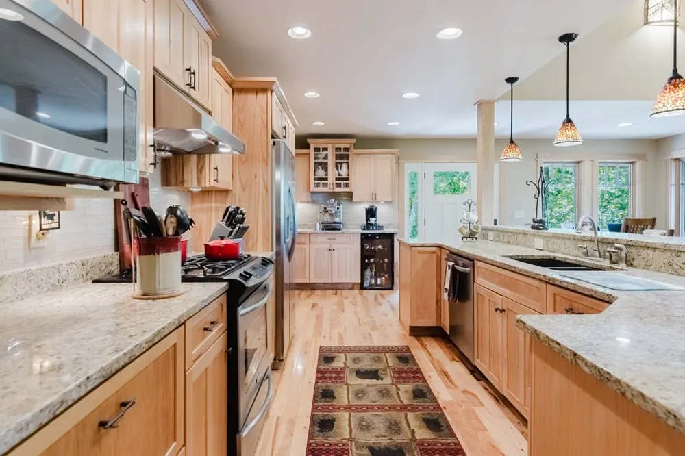 Bartlett Glen Cove Drive Bryson City, NC 28713