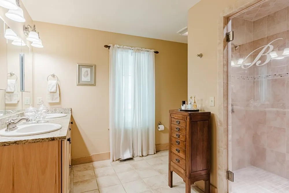 Bartlett Glen Cove Drive Bryson City, NC 28713