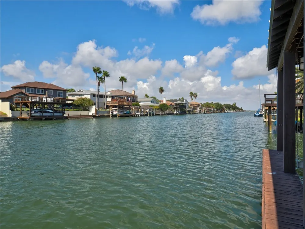 14117 Jackfish Avenue Corpus Christi, TX 78418