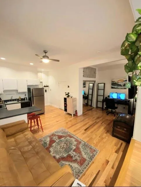 354 1ST ST Hoboken, NJ 07030