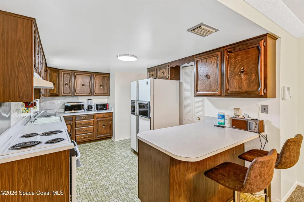 2188 Lucille Lane Melbourne, FL 32935