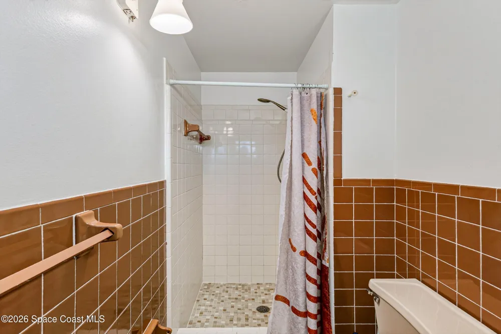2188 Lucille Lane Melbourne, FL 32935