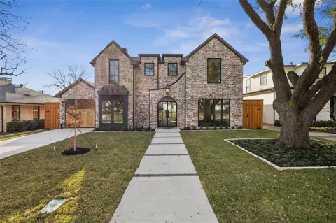 6860 Southridge Drive