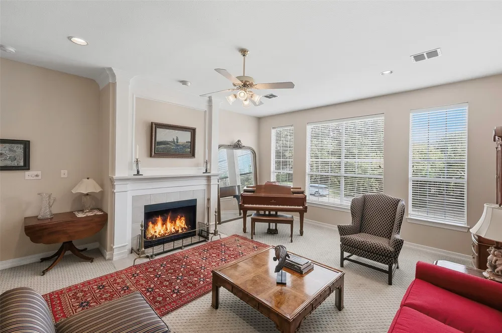 4811 Lafayette Avenue Fort Worth, TX 76107