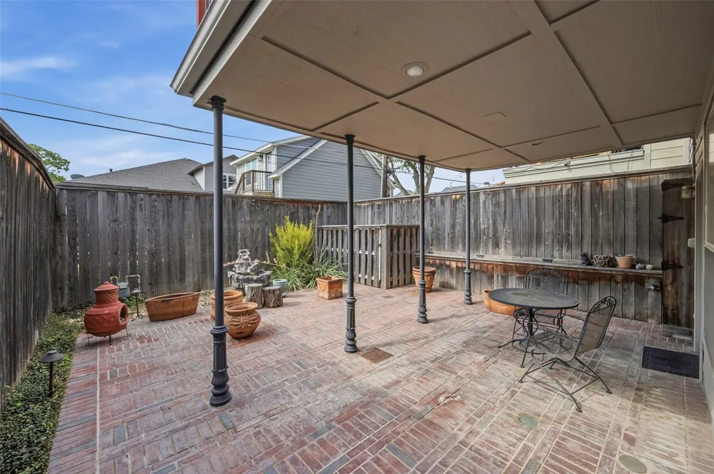 4811 Lafayette Avenue Fort Worth, TX 76107