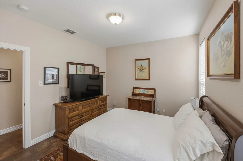 4811 Lafayette Avenue Fort Worth, TX 76107