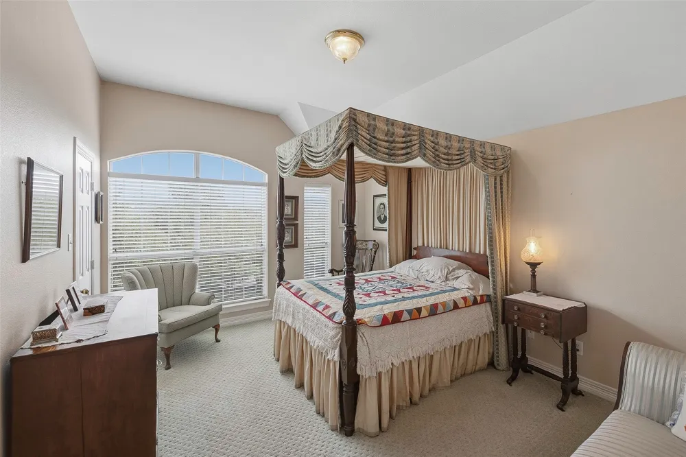 4811 Lafayette Avenue Fort Worth, TX 76107
