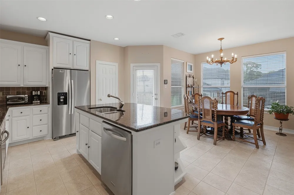 4811 Lafayette Avenue Fort Worth, TX 76107