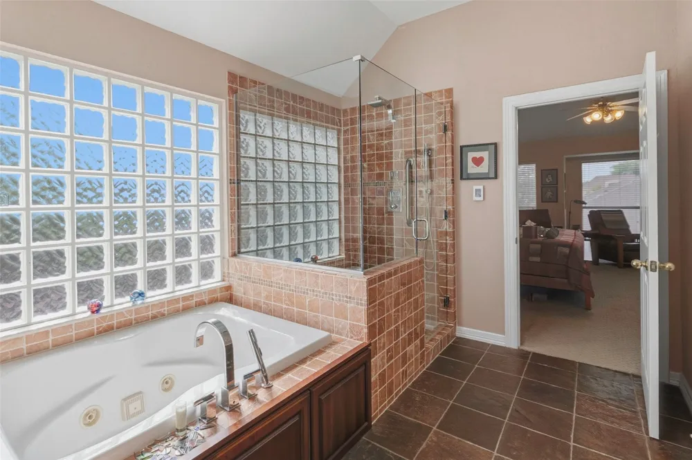 4811 Lafayette Avenue Fort Worth, TX 76107
