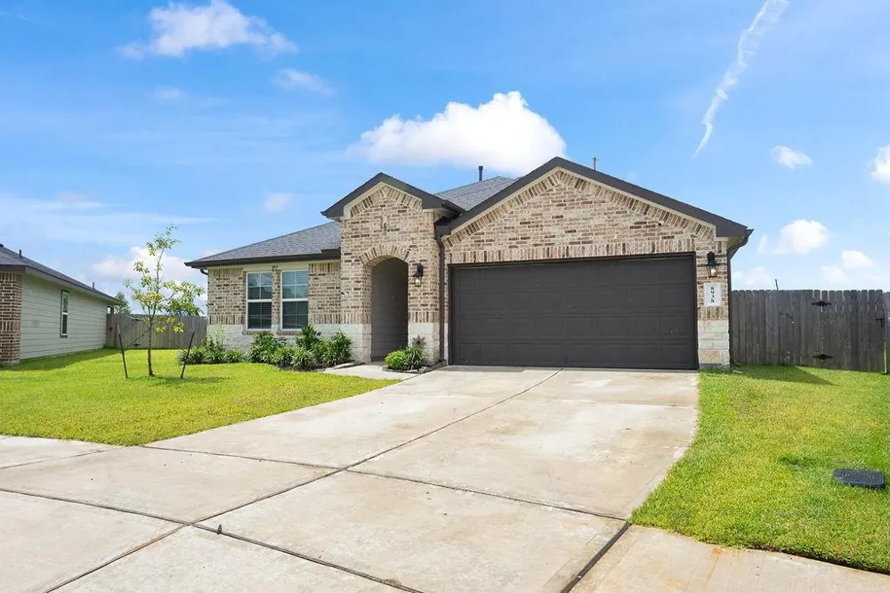 8938 Colicroot Drive Rosharon, TX 77583