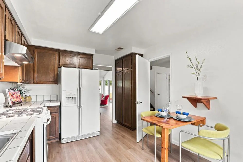 4248 Lake Santa Clara Drive Santa Clara, CA 95054