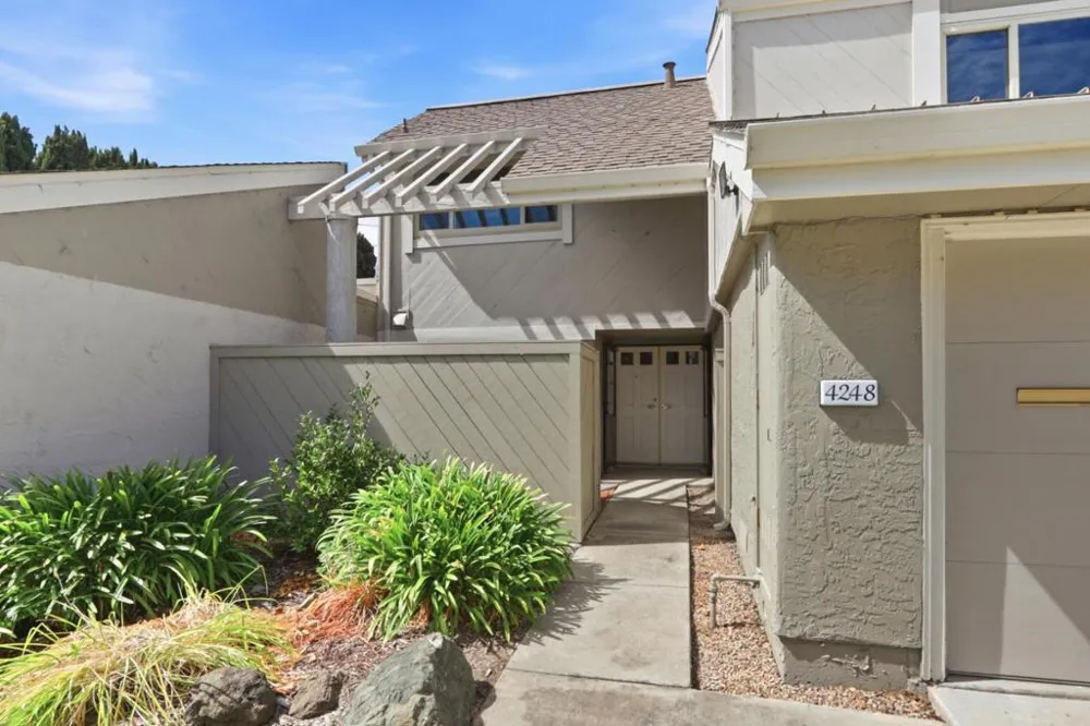 4248 Lake Santa Clara Drive Santa Clara, CA 95054