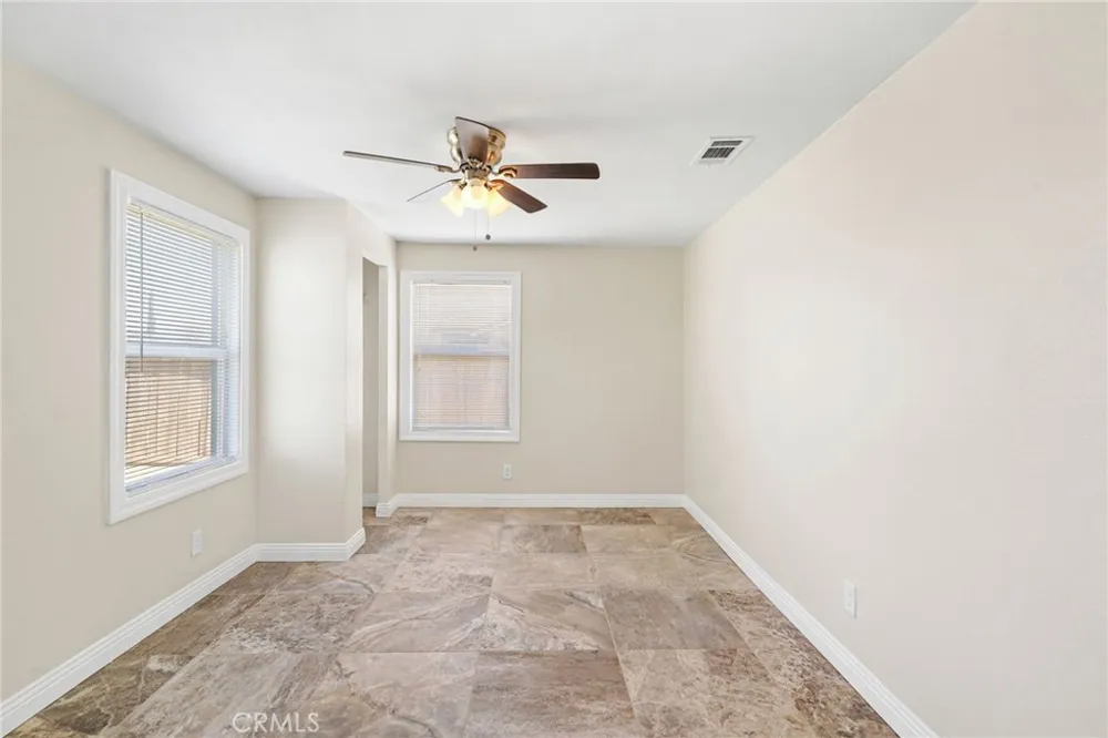 1509 Murdock Bakersfield, CA 93307