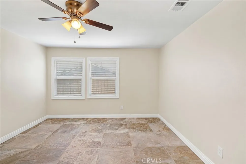 1509 Murdock Bakersfield, CA 93307