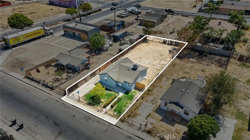 1509 Murdock Bakersfield, CA 93307