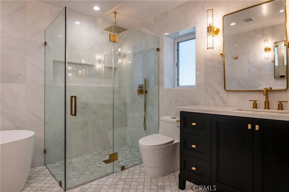 3011 Frances Avenue La Crescenta, CA 91214