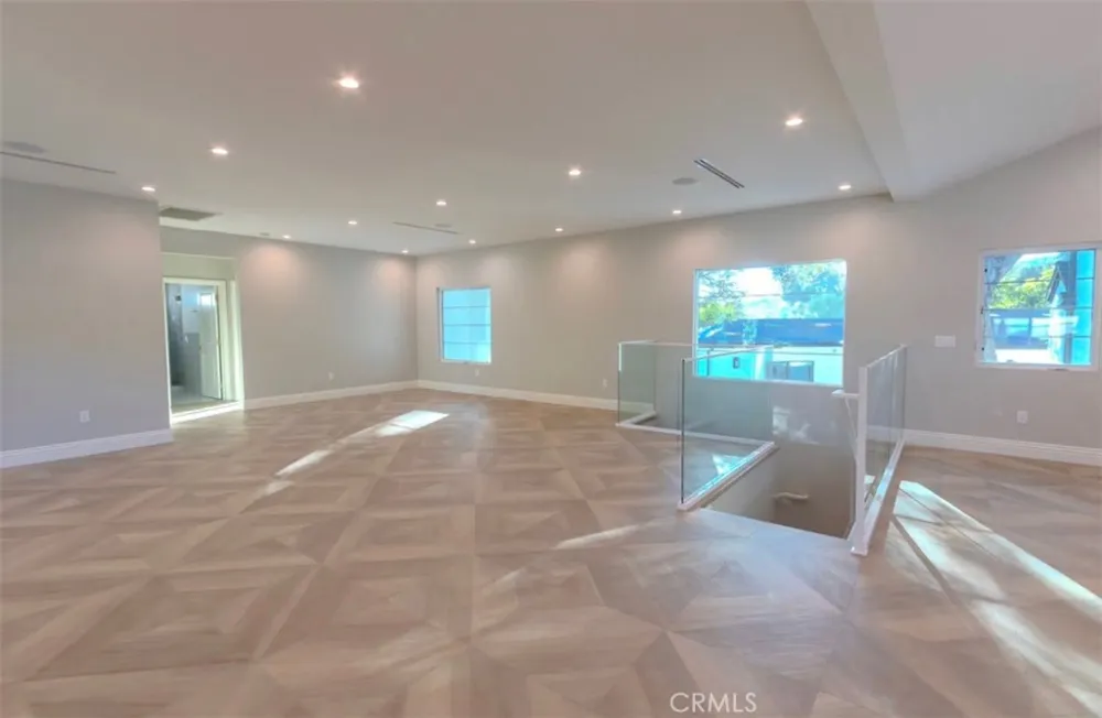 3011 Frances Avenue La Crescenta, CA 91214