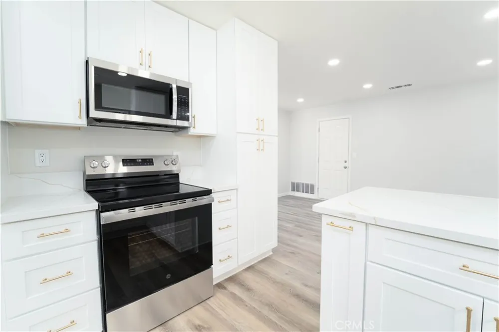 41614 Zinfandel Temecula, CA 92591