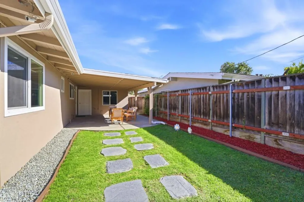 1573 Havana Drive San Jose, CA 95122