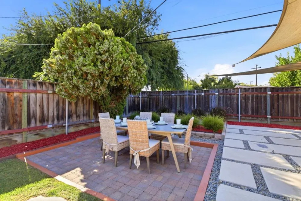 1573 Havana Drive San Jose, CA 95122