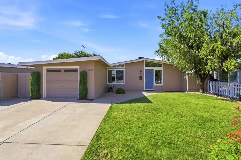 1573 Havana Drive San Jose, CA 95122
