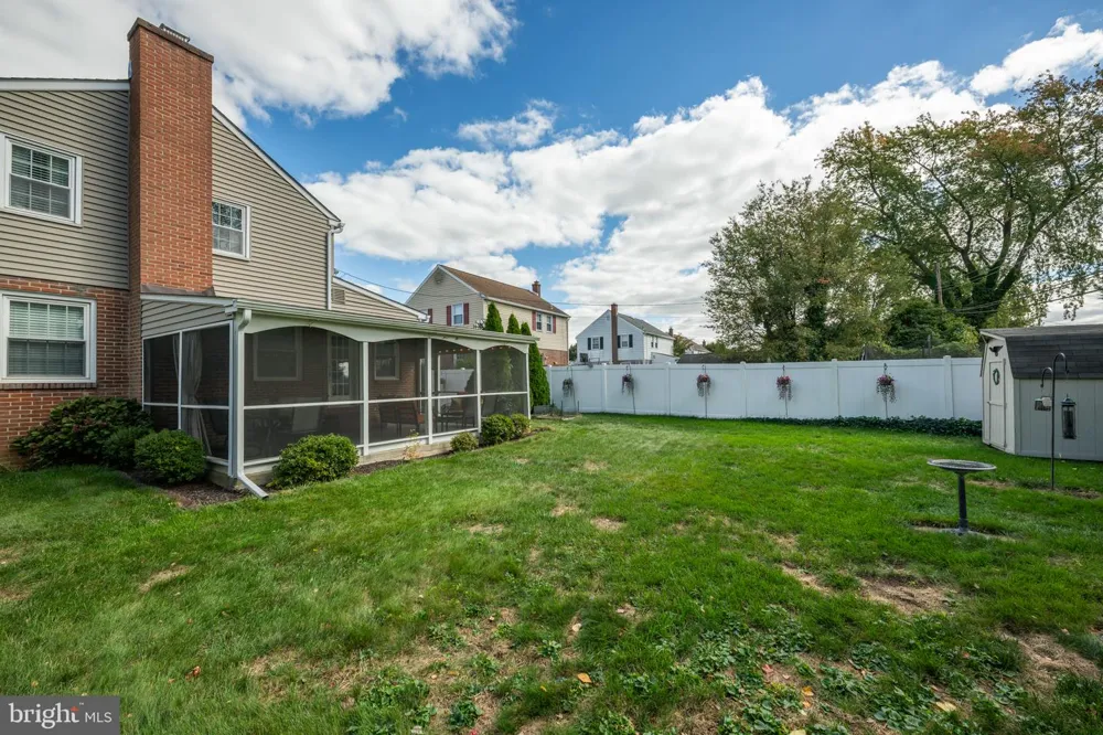 2944 KANES ROAD Willow Grove, PA 19090